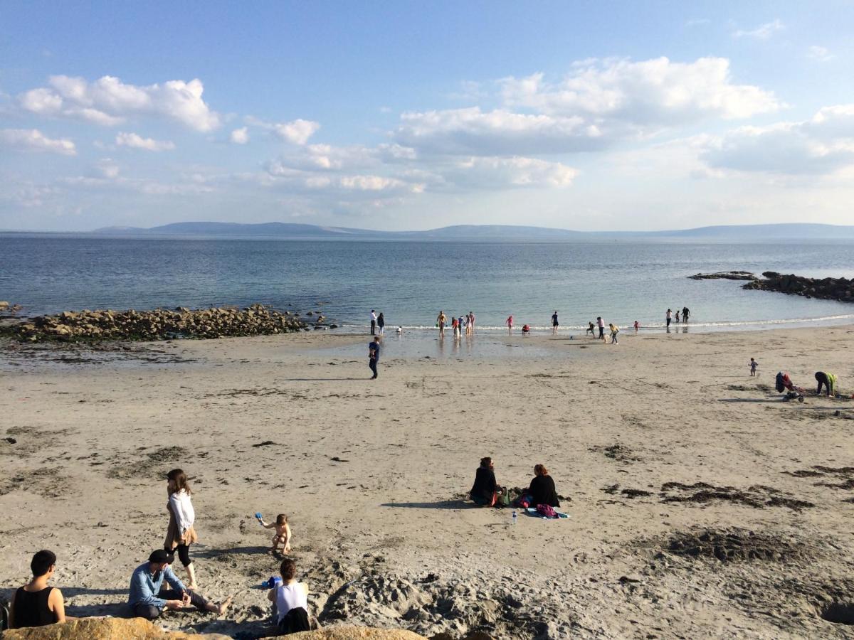 The Wave Bed and Breakfast Galway Exteriör bild