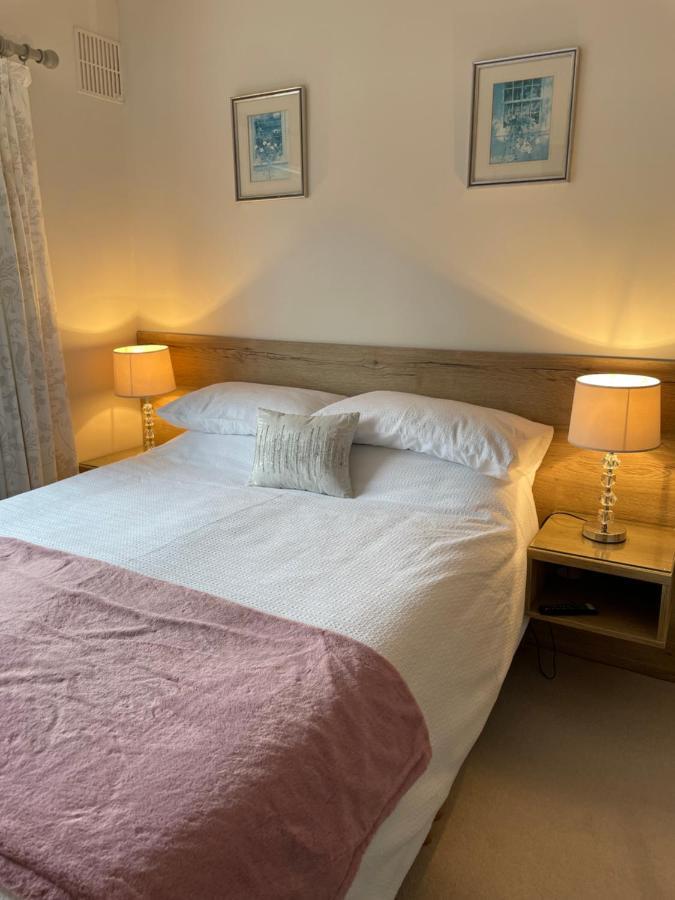 The Wave Bed and Breakfast Galway Exteriör bild